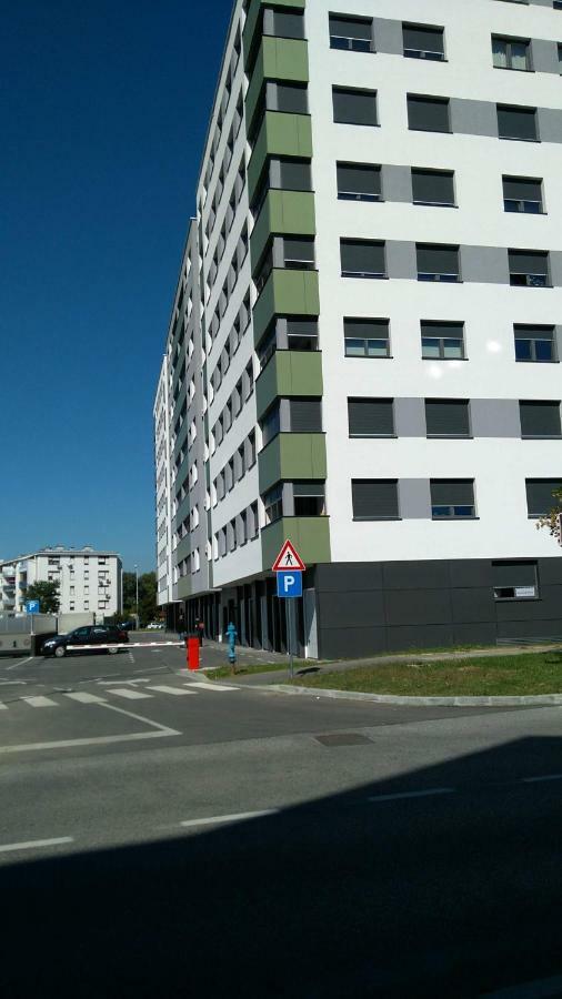 Apartman Nadja Arena Zagreb Ngoại thất bức ảnh