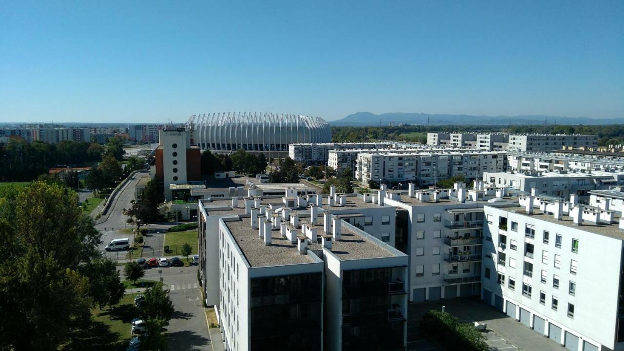 Apartman Nadja Arena Zagreb Ngoại thất bức ảnh