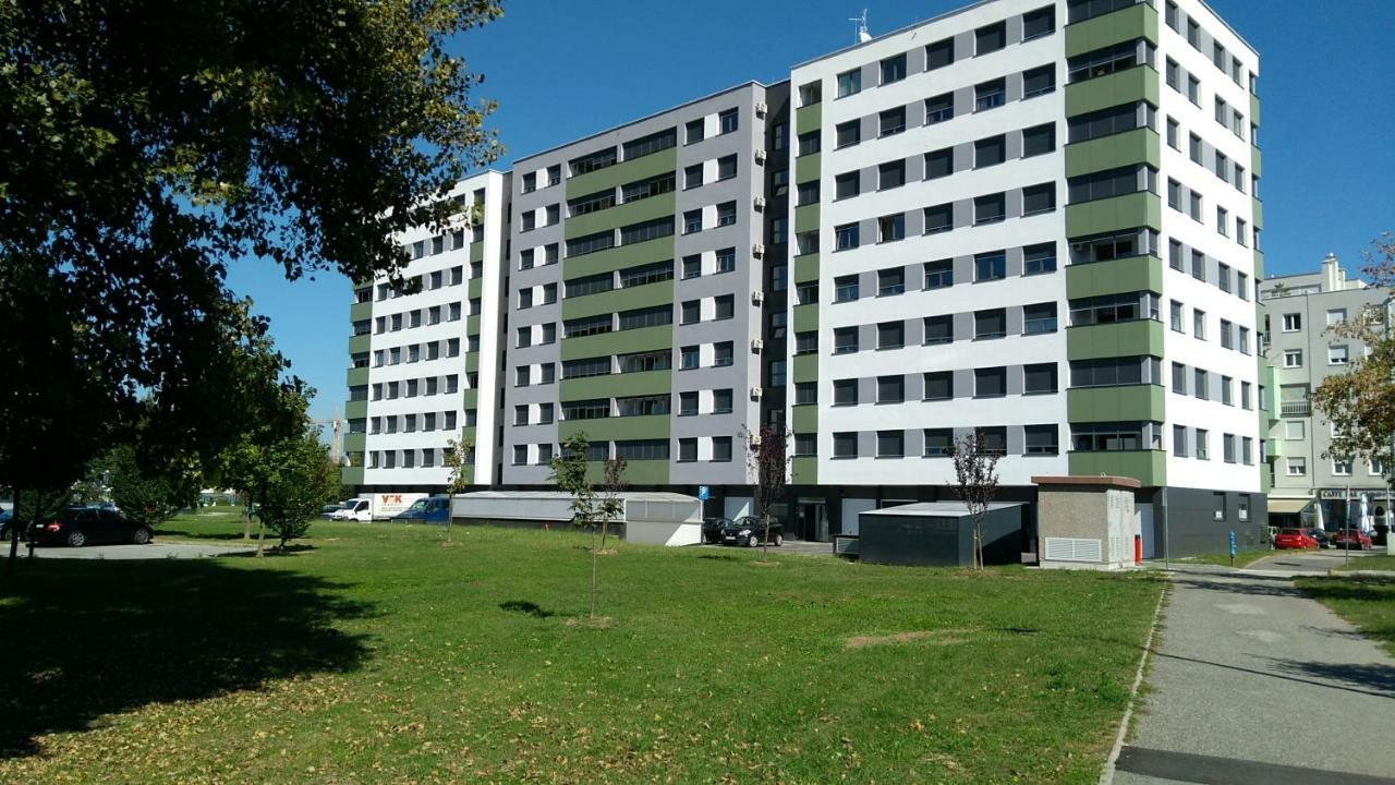 Apartman Nadja Arena Zagreb Ngoại thất bức ảnh